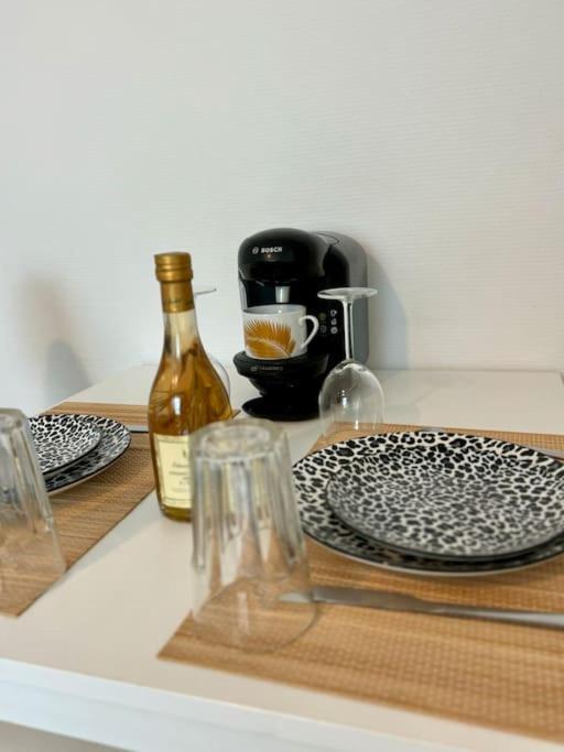 Superbe Appartement Tres Calme Et Confortable ランス エクステリア 写真